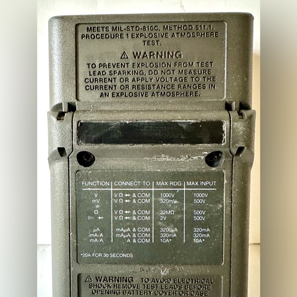 Vintage Fluke 27 Portable Handheld Digital Analog Pocket Size Rugged Multimeter - Picture 8 of 15